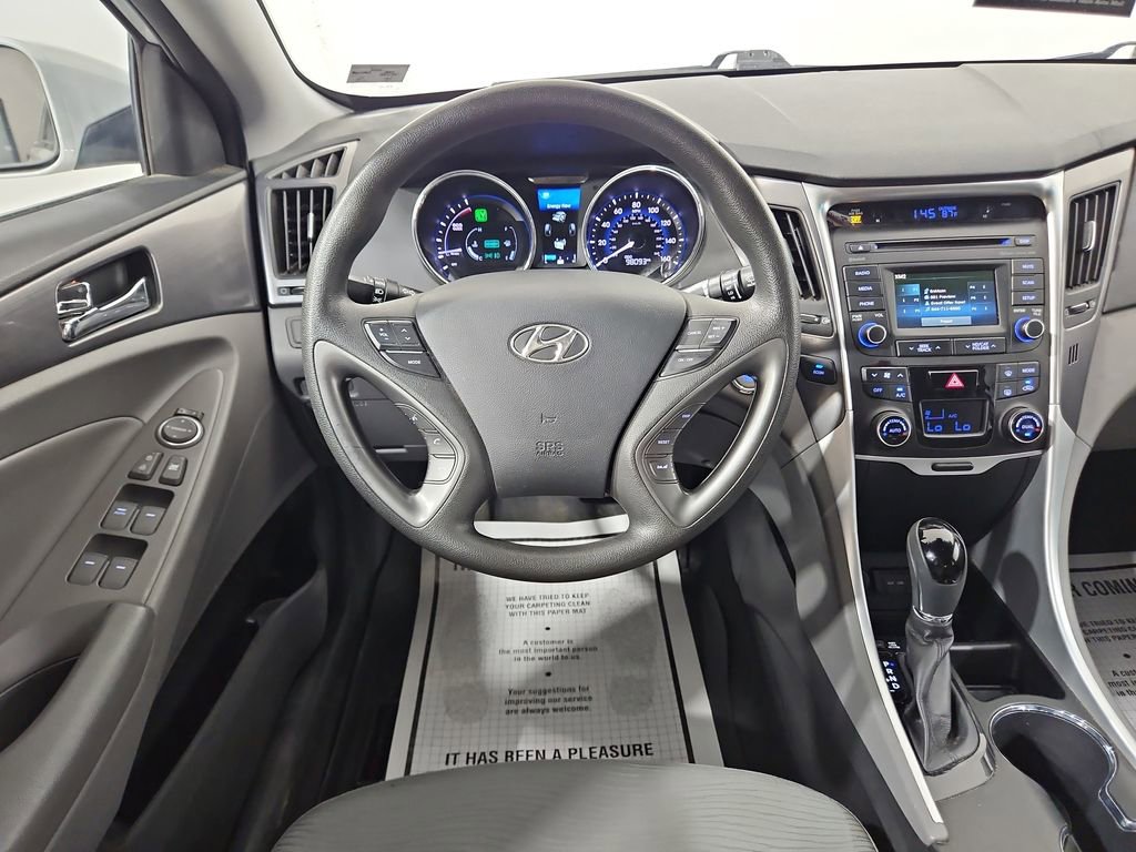 Used 2015 Hyundai Sonata Hybrid FWD image 14
