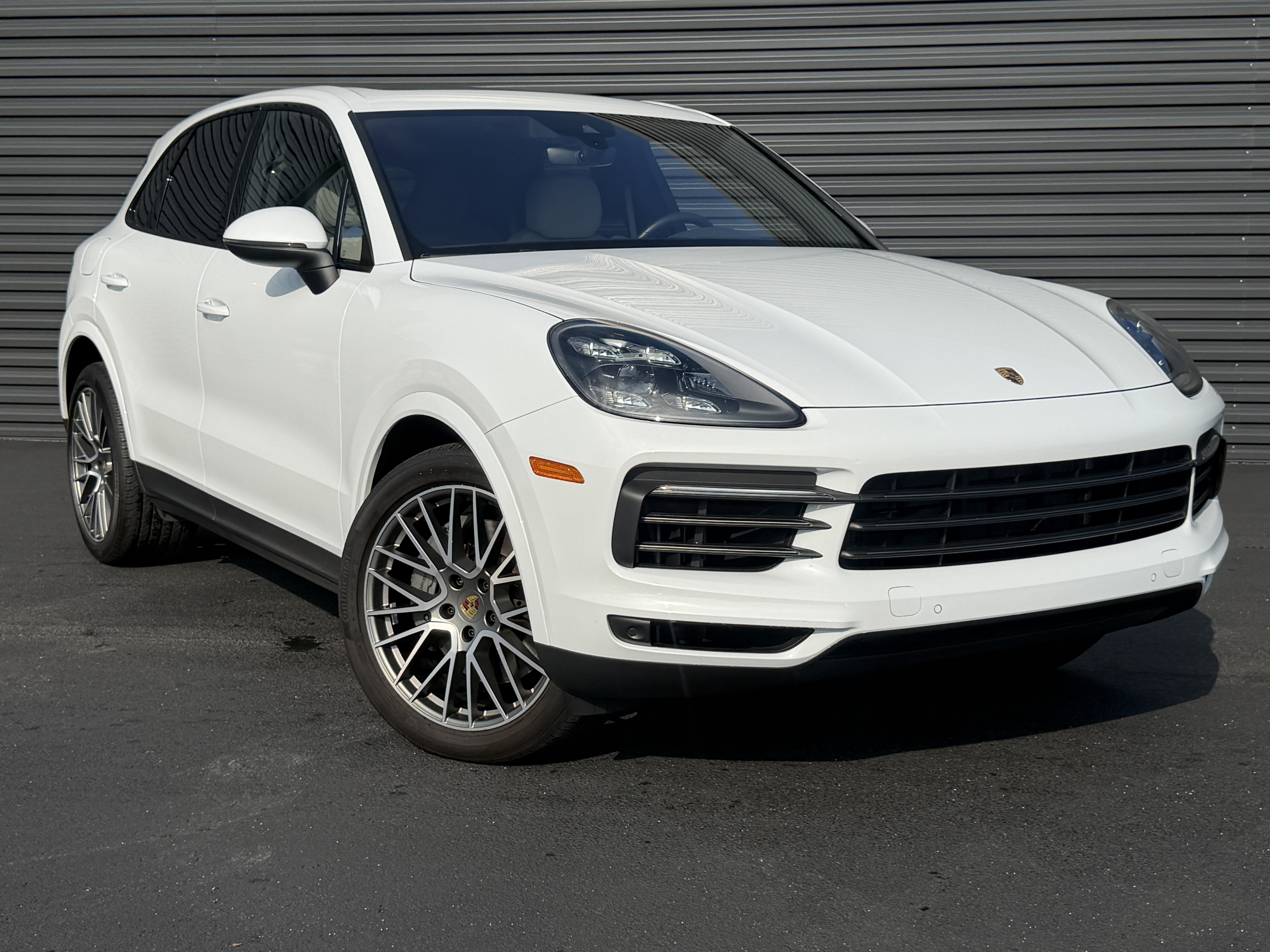 Certified 2023 Porsche Cayenne S Platinum AWD/4WD image 7