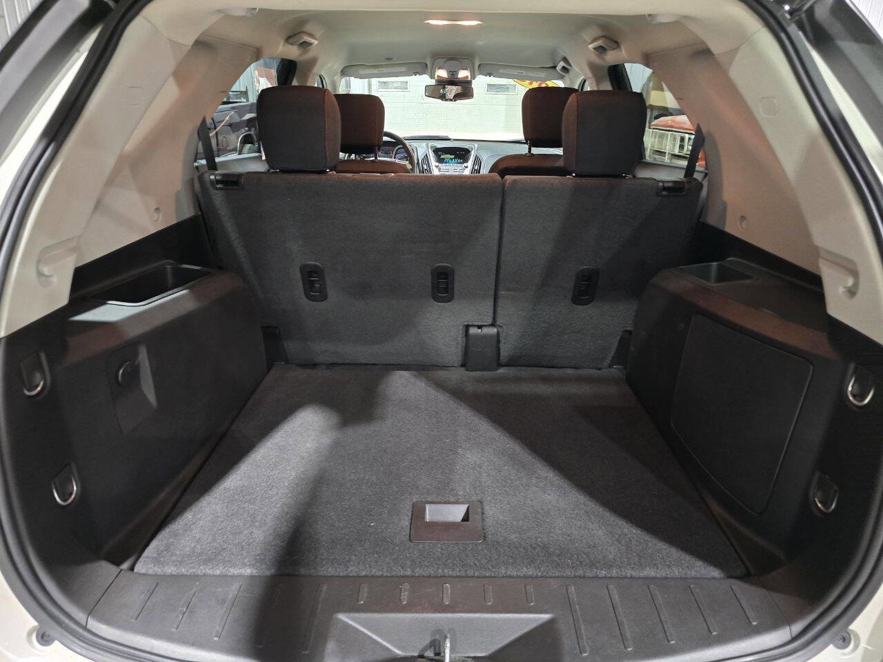 Used 2015 Chevrolet Equinox LT image 29