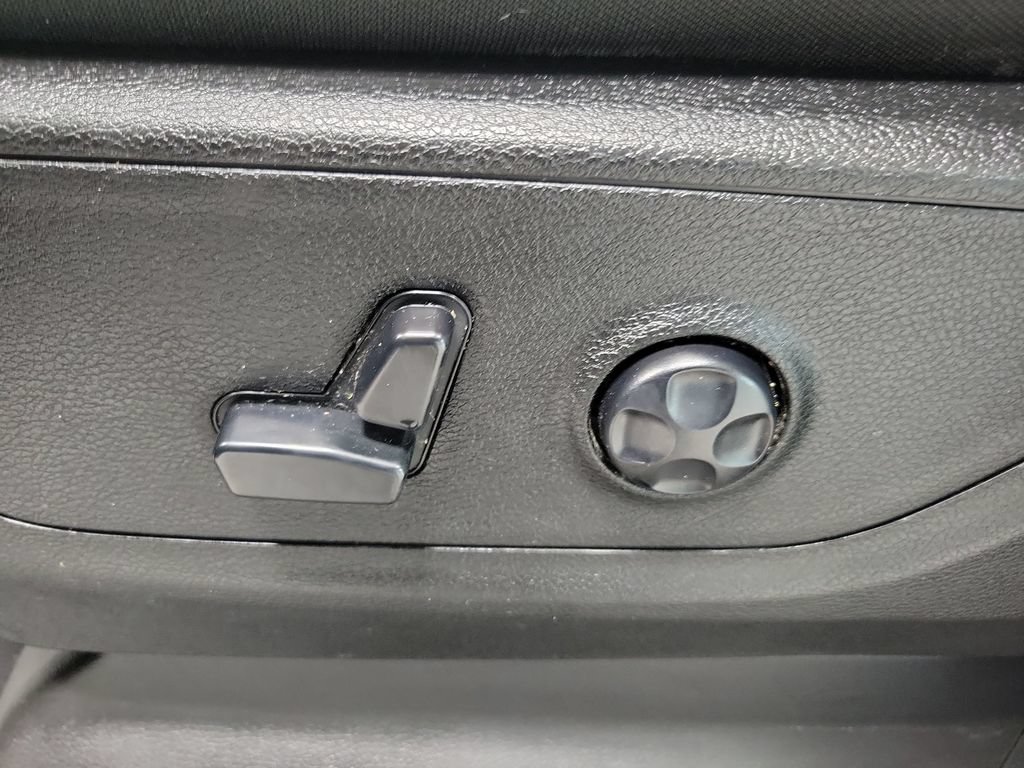 Used 2020 RAM 1500 Big Horn AWD/4WD image 33