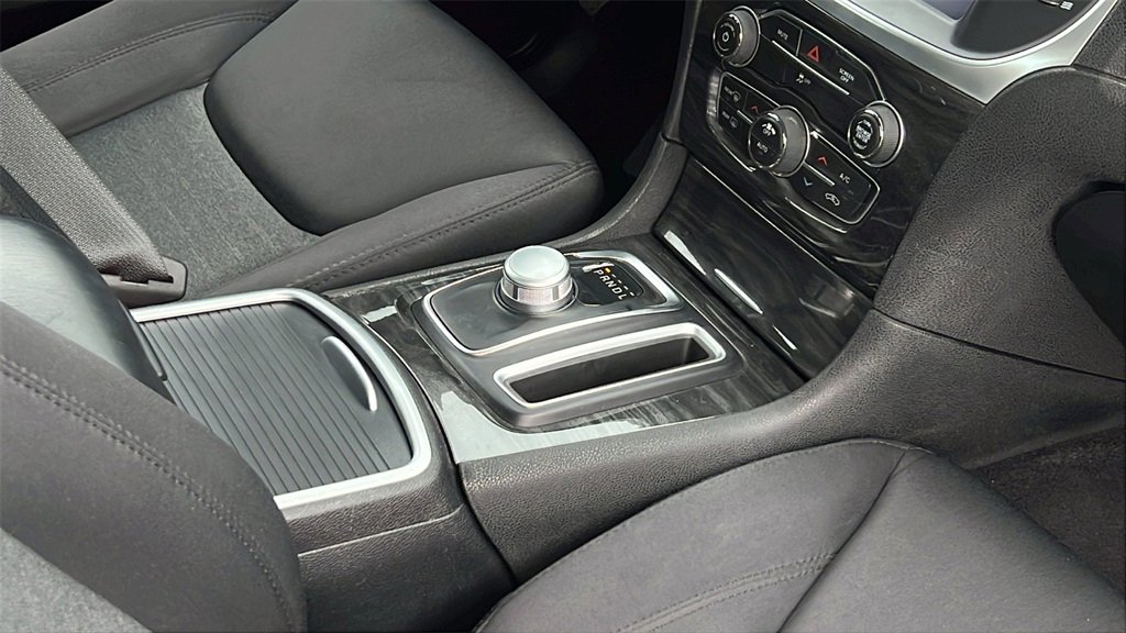 Used 2021 Chrysler 300 Touring w/ Sport Appearance Package image 12