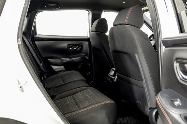 Used 2023 Honda HR-V Sport image 40