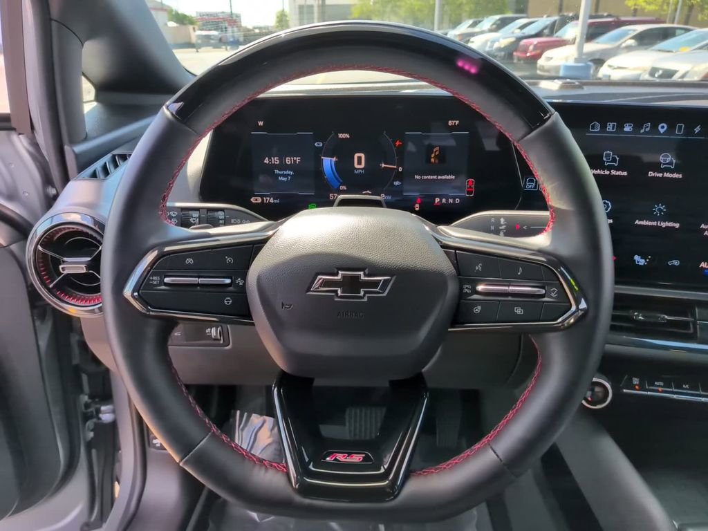 Used 2024 Chevrolet Equinox EV RS FWD image 24