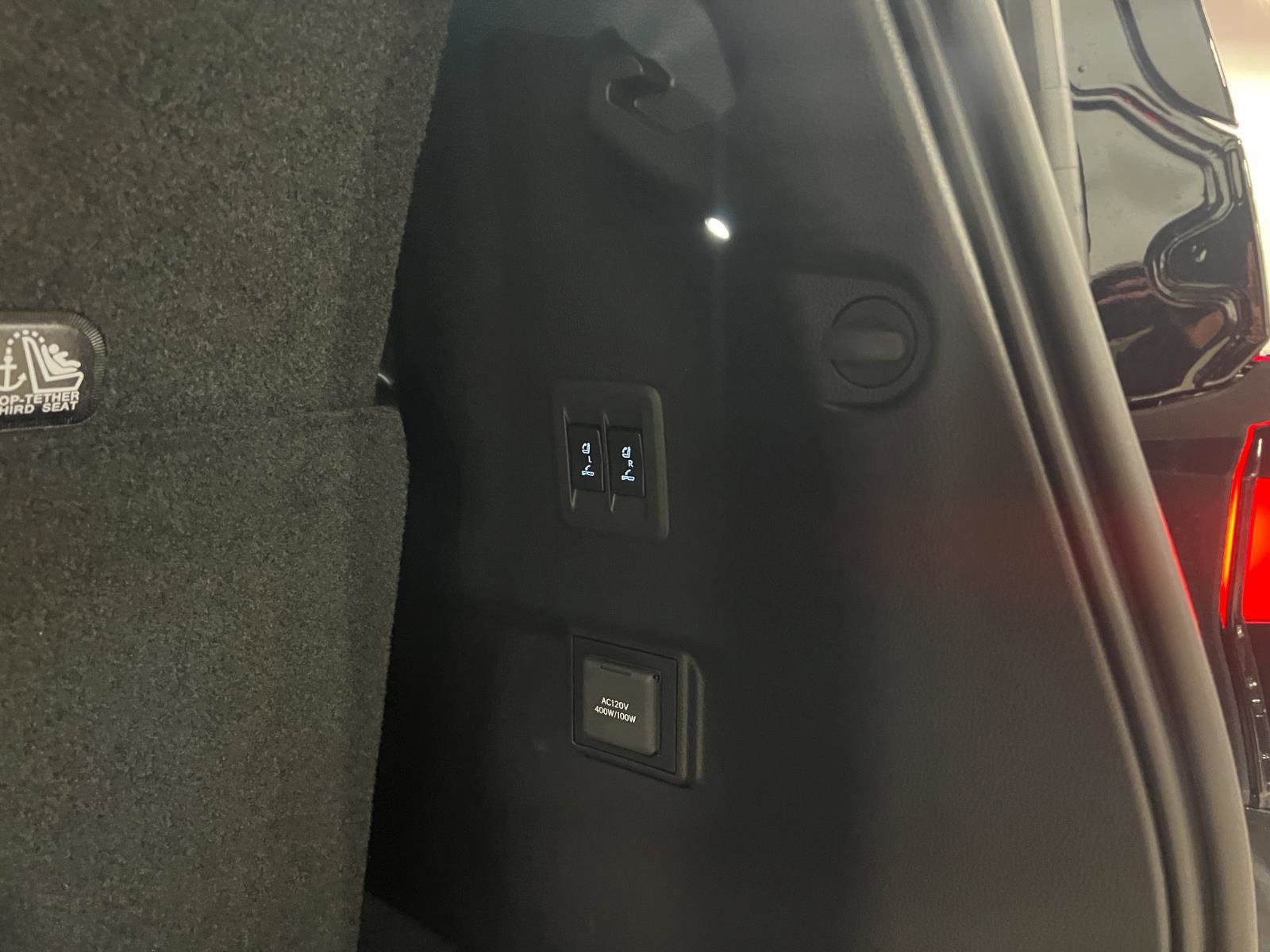 Used 2026 Lexus GX 550 w/ Cold Area Package image 37