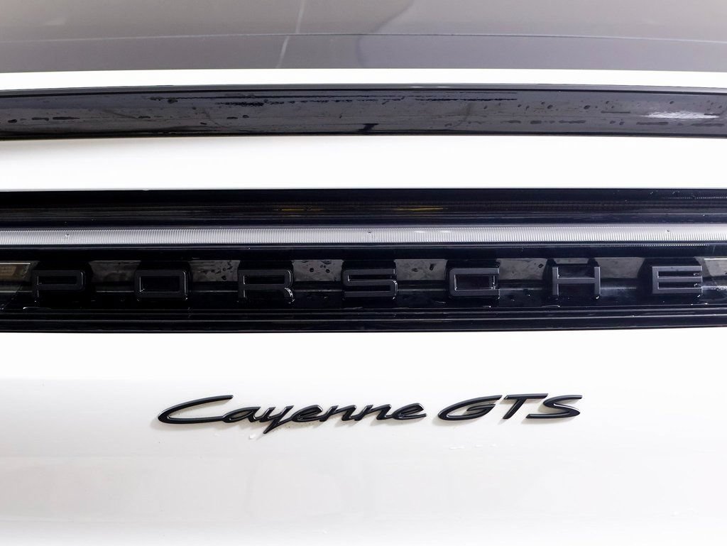 Certified 2025 Porsche Cayenne GTS image 13