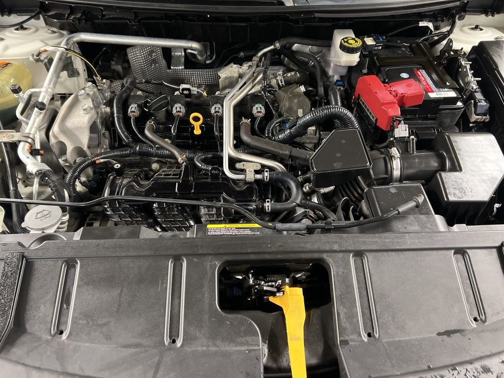 Used 2021 Nissan Rogue SV AWD/4WD image 36