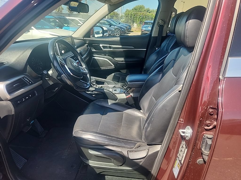 Used 2020 Kia Telluride LX FWD image 19