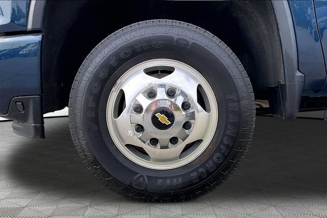 Used 2020 Chevrolet Silverado 3500 High Country w/ Technology Package image 22