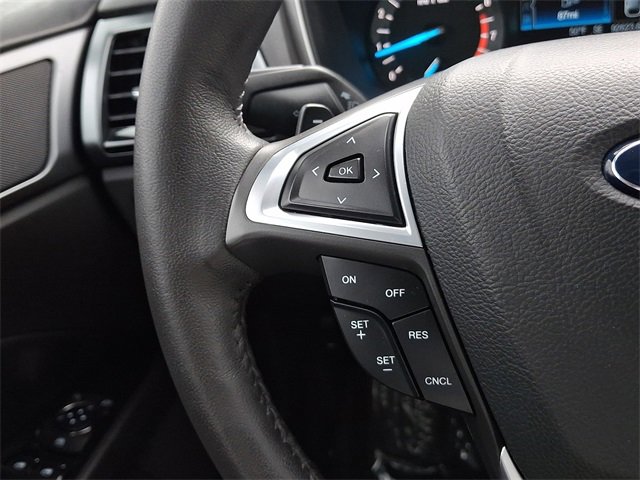 Used 2015 Ford Fusion SE w/ Equipment Group 201A image 21