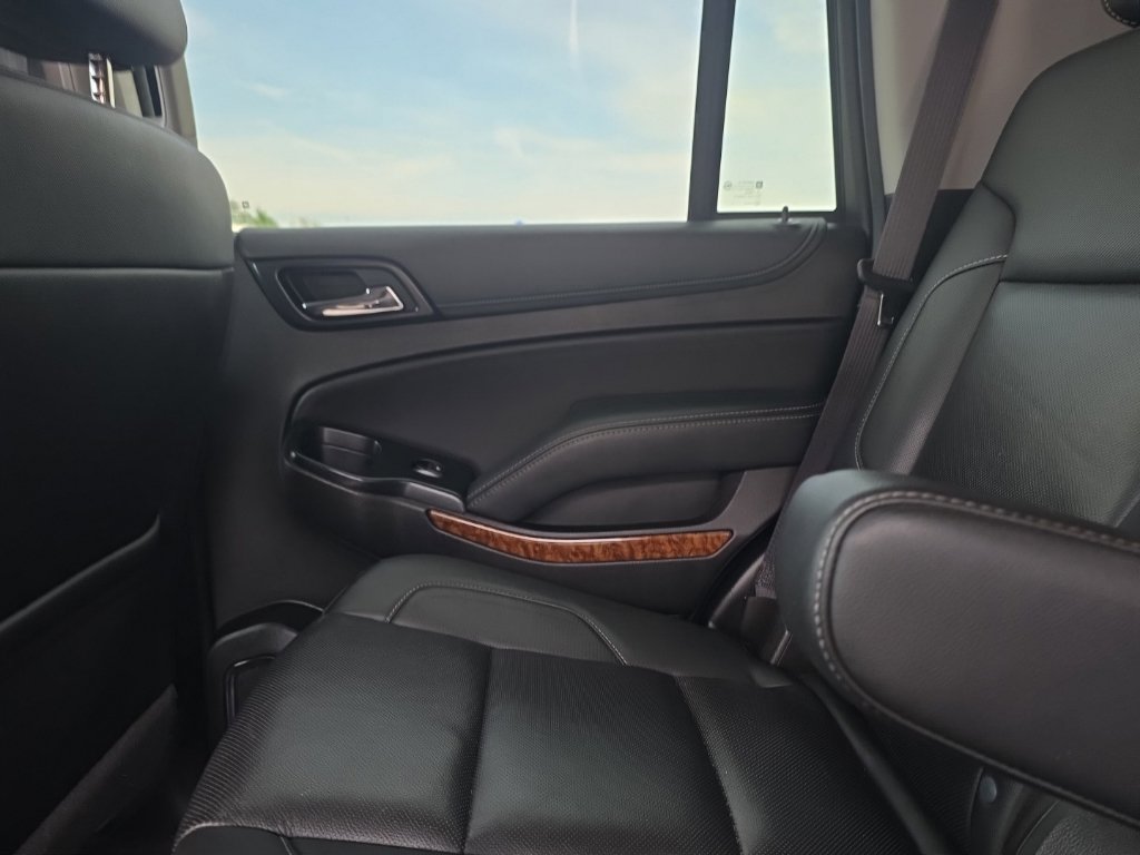 Used 2019 Chevrolet Tahoe Premier AWD/4WD image 11