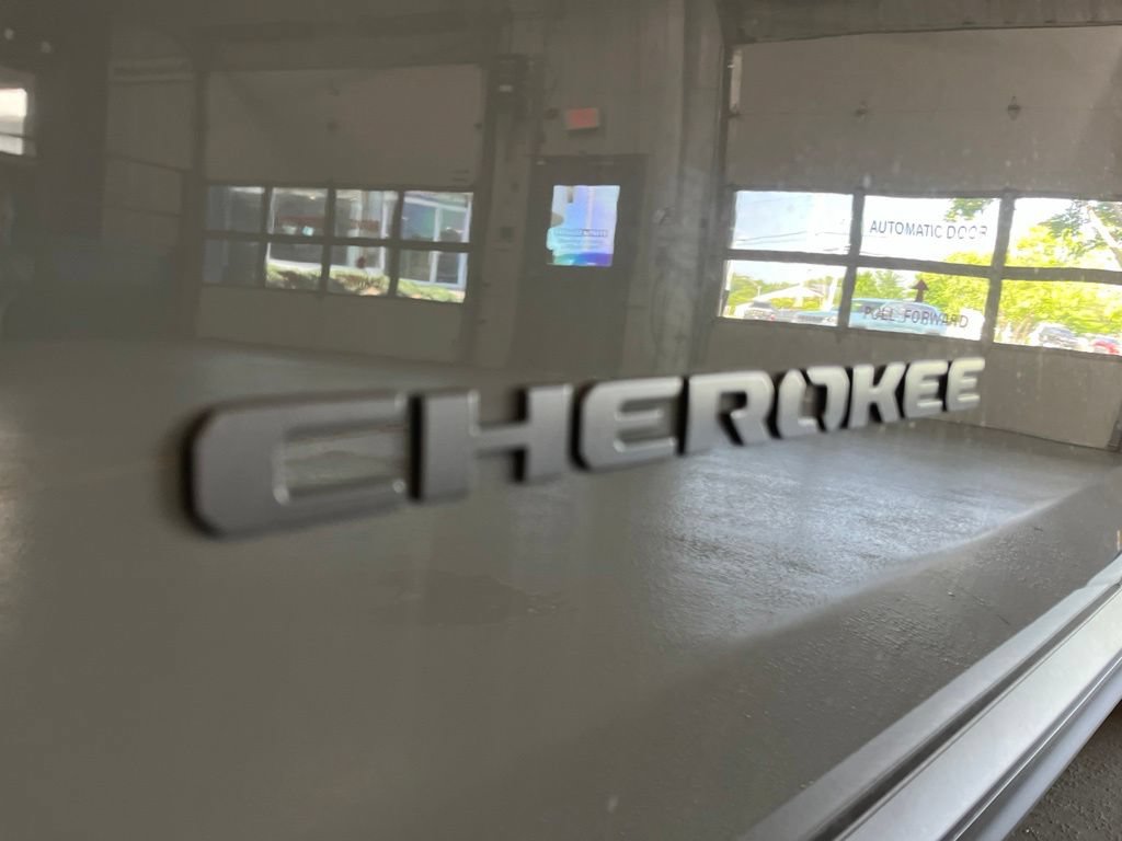 New 2026 Jeep Cherokee Laredo AWD/4WD image 14