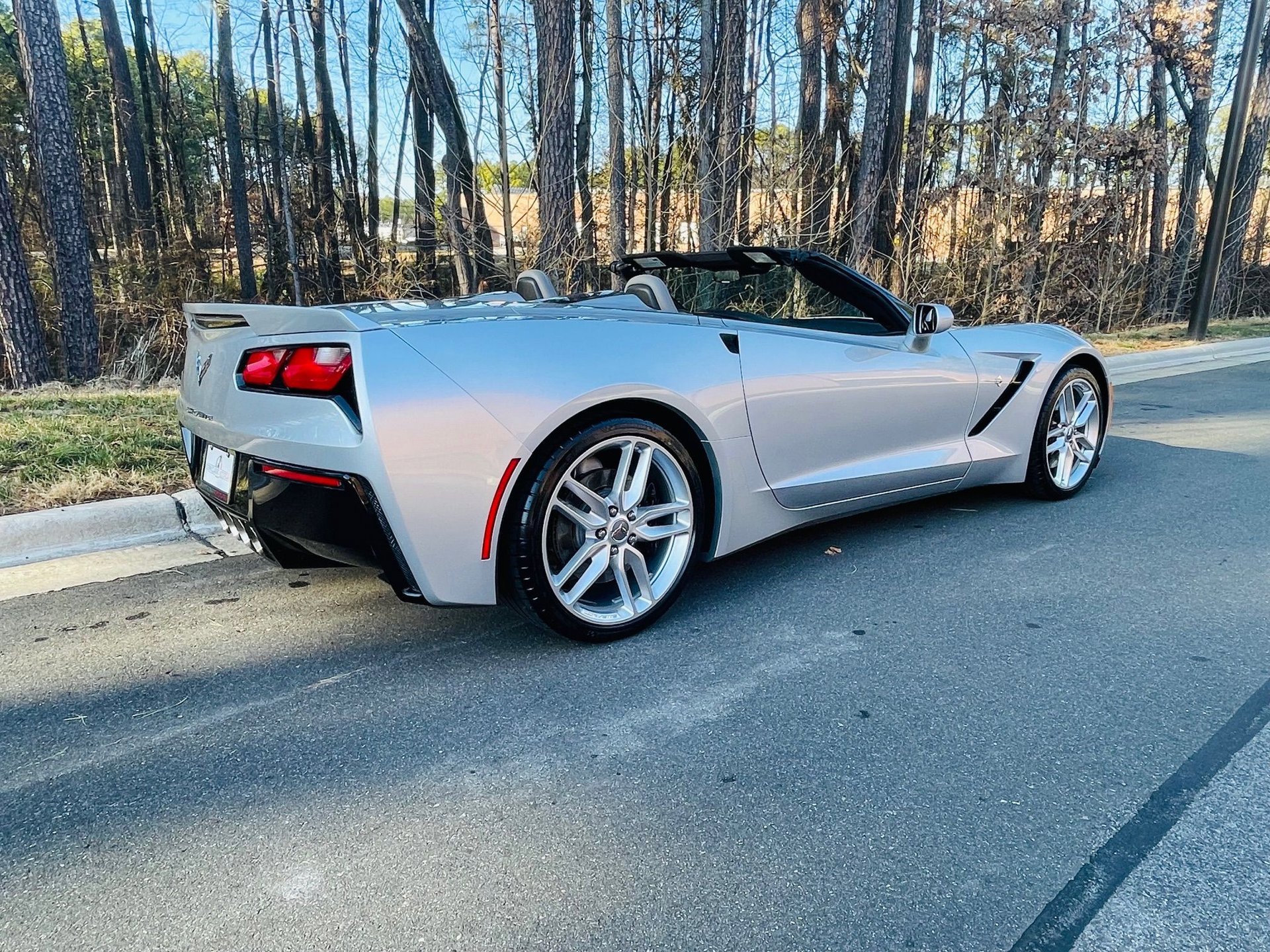 Used 2015 Chevrolet Corvette Stingray Convertible w/ 2LT Preferred Equipment Group image 1