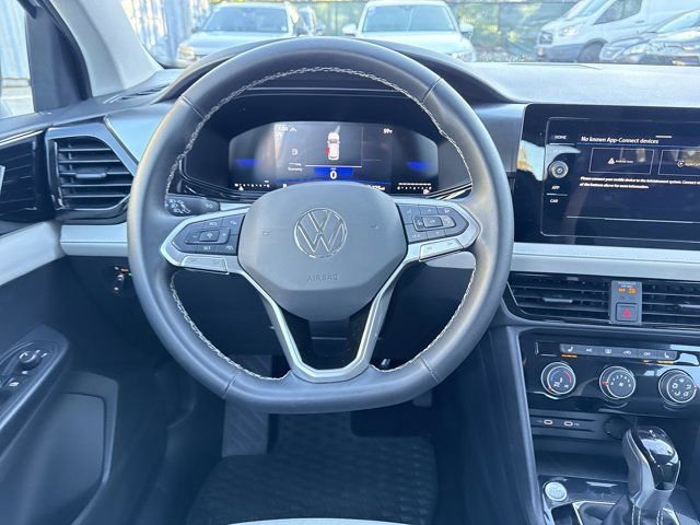 Used 2025 Volkswagen Taos S AWD/4WD image 14