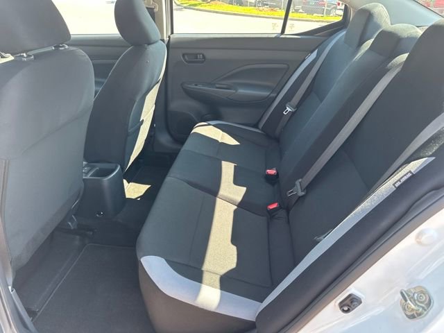 Used 2025 Nissan Versa S w/ Trunk Package image 21