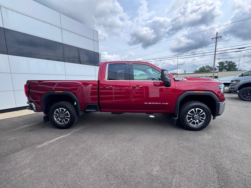 Used 2024 GMC Sierra 2500 SLE AWD/4WD image 4