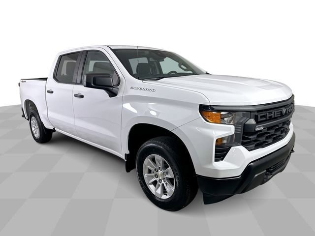 Used 2022 Chevrolet Silverado 1500 W/T w/ WT Value Package AWD/4WD image 2