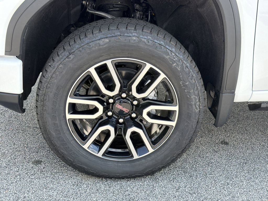 New 2026 GMC Sierra 1500 AT4 w/ Technology Package image 23