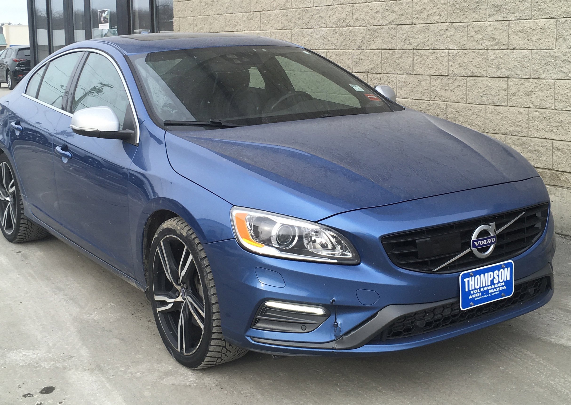 Used 2017 Volvo S60 T6 R-Design Platinum w/ Climate Package image 1