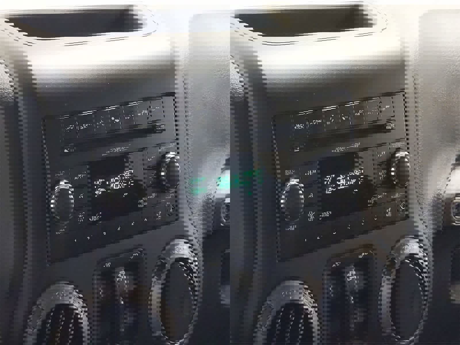 Certified 2018 Jeep Wrangler Unlimited Sport S image 35