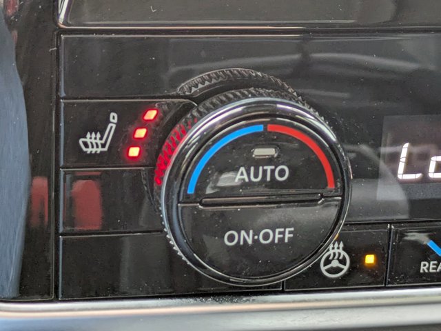 Certified 2024 Nissan Rogue Platinum w/ Platinum Premium Package image 24