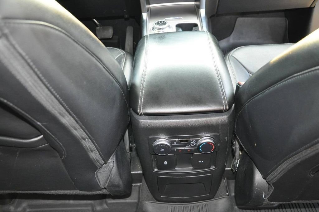 Used 2022 Ford Explorer Limited image 21
