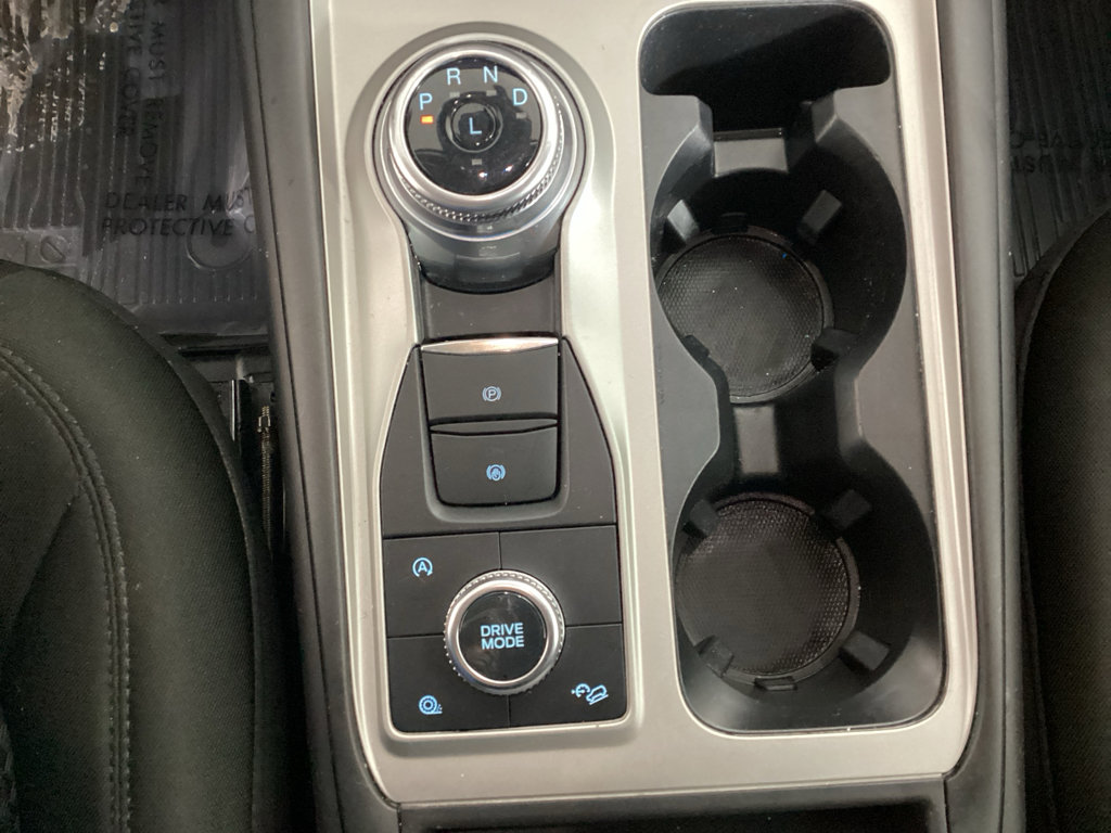 Used 2023 Ford Explorer XLT image 31