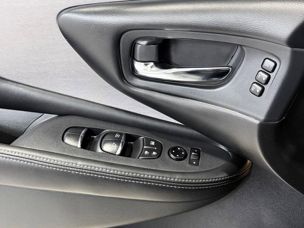 Used 2024 Nissan Murano SL image 38