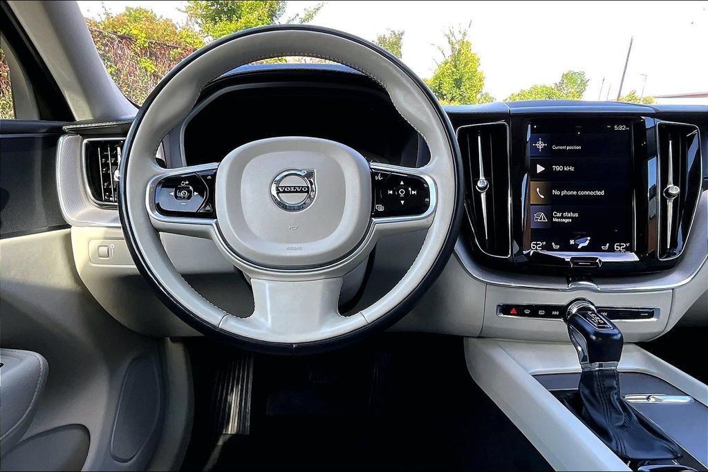 Used 2018 Volvo XC60 T6 Inscription w/ Convenience Package AWD/4WD image 7