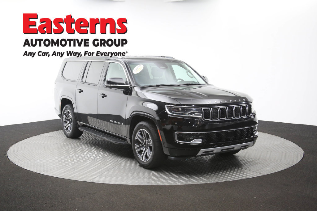 Used 2024 Jeep Wagoneer L Series II RWD image 58