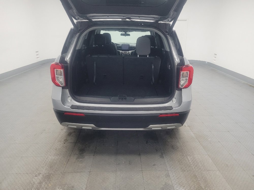 Used 2022 Ford Explorer XLT w/ Equipment Group 202A image 29