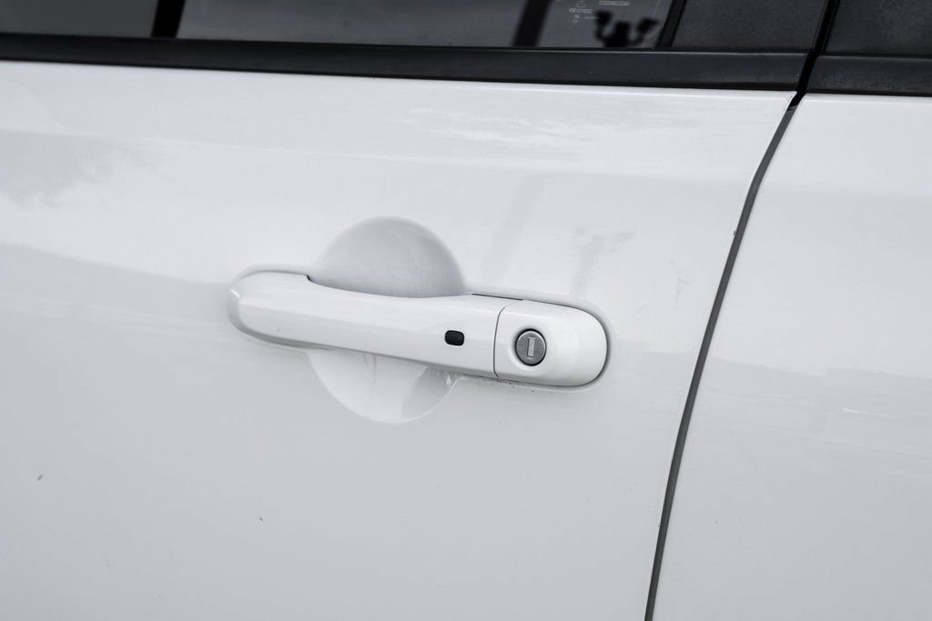 Used 2021 Jeep Renegade Limited image 53