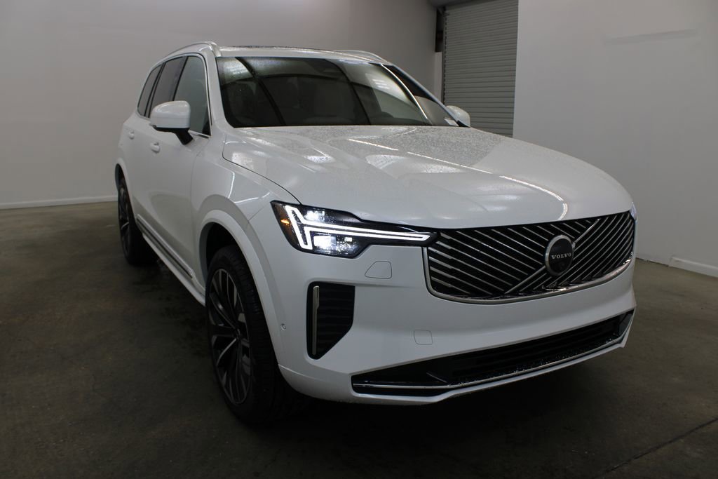 New 2026 Volvo XC90 B6 Plus w/ Protection Package AWD/4WD image 6