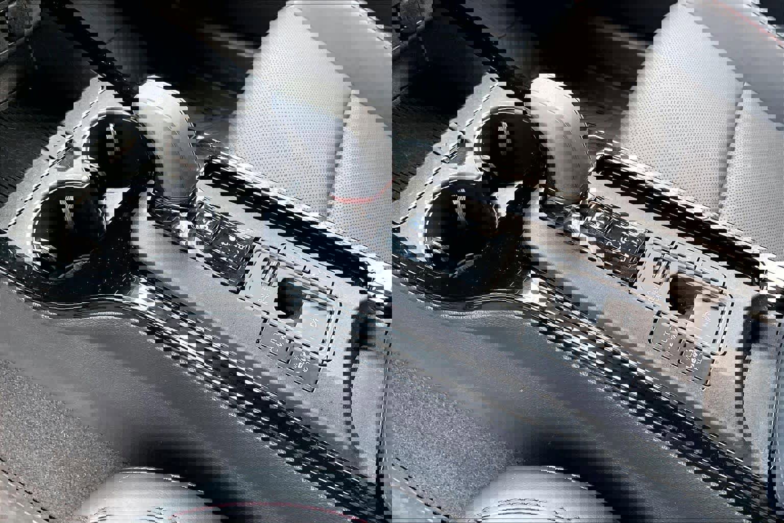 Used 2024 Toyota Prius Prime image 15