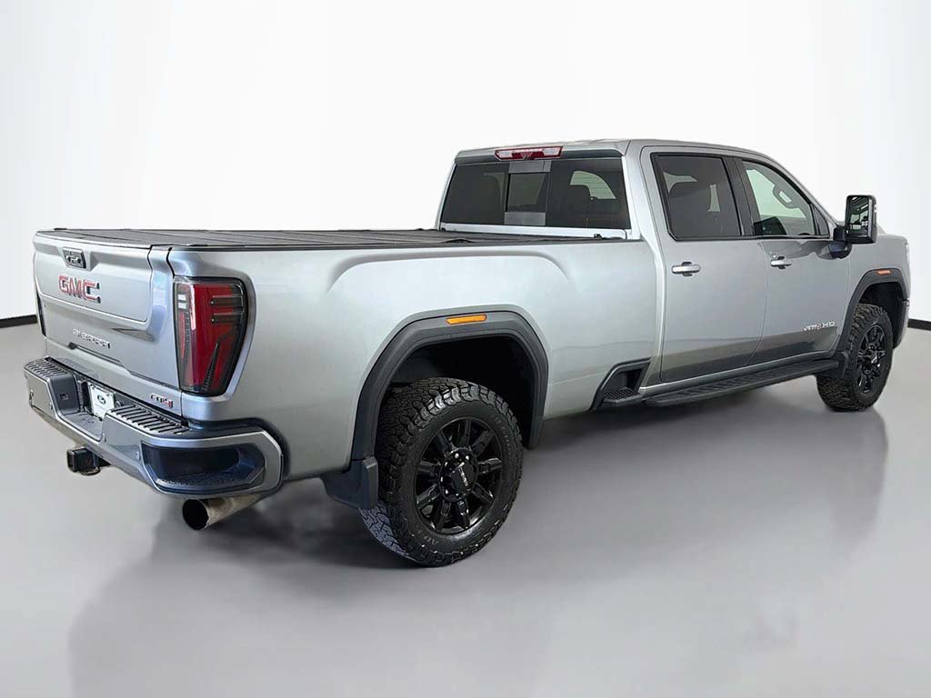 Used 2024 GMC Sierra 2500 AT4 w/ AT4 Premium Plus Package AWD/4WD image 16