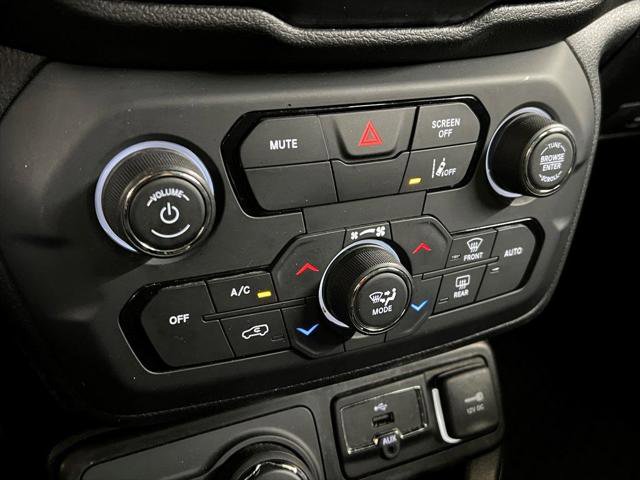 Certified 2022 Jeep Renegade Altitude w/ Sun/Sound Group image 34