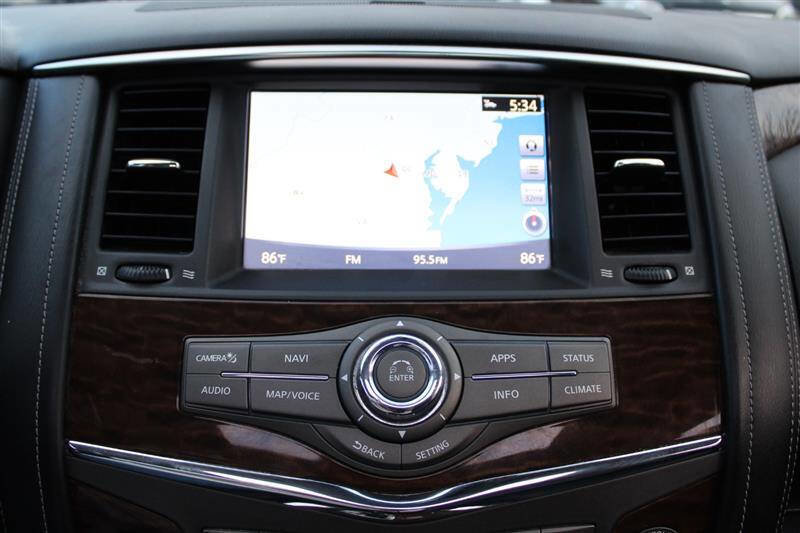 Used 2018 Nissan Armada Platinum w/ Interior Lighting Package image 20