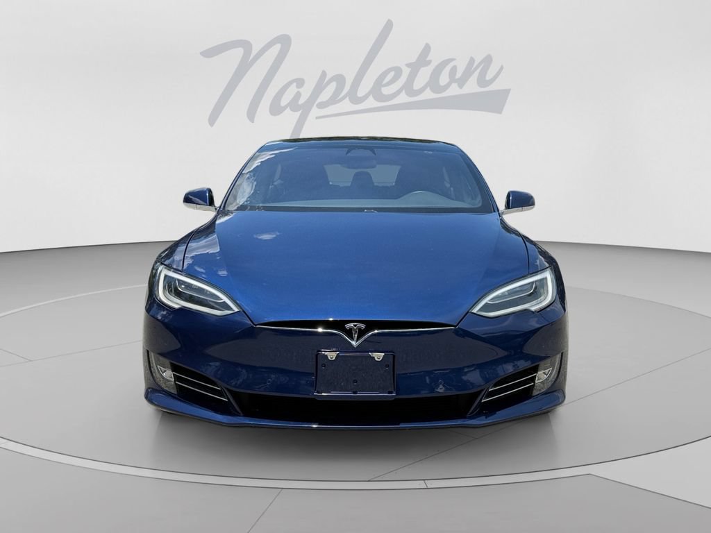 Used 2018 Tesla Model S 75D AWD/4WD image 2