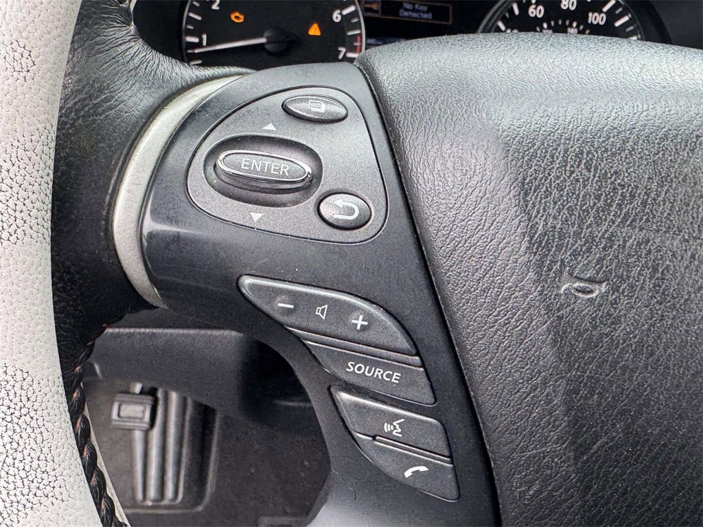 Used 2020 Nissan Pathfinder SV w/ Rock Creek Edition image 21