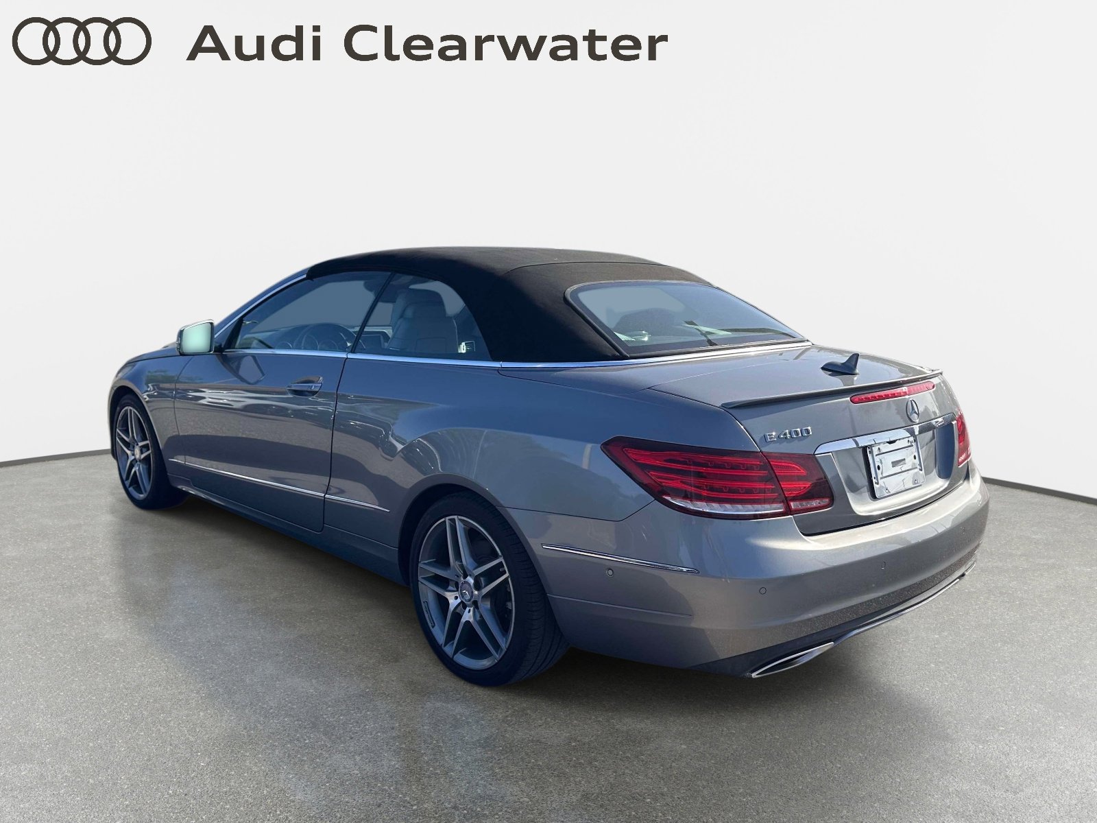 Used 2015 Mercedes-Benz E 400 Cabriolet image 2
