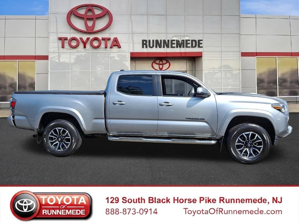 Certified 2022 Toyota Tacoma TRD Sport AWD/4WD image 7