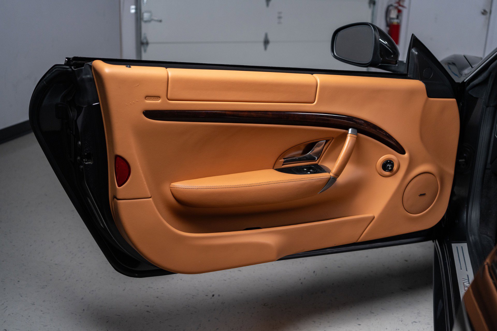 Used 2012 Maserati GranTurismo S image 33