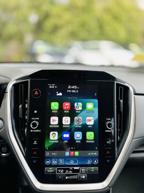 Used 2024 Subaru Crosstrek 2.0i Premium image 10