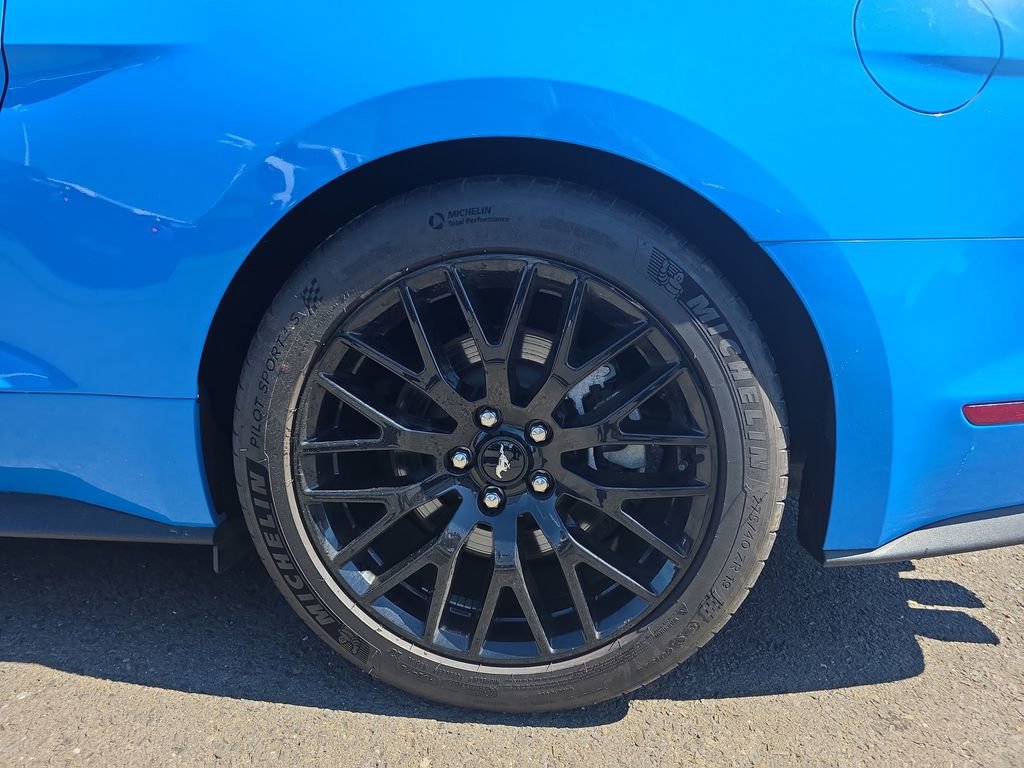 Used 2022 Ford Mustang GT Premium w/ Equipment Group 401A RWD image 13