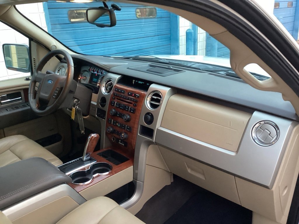 Used 2010 Ford F150 Lariat image 28