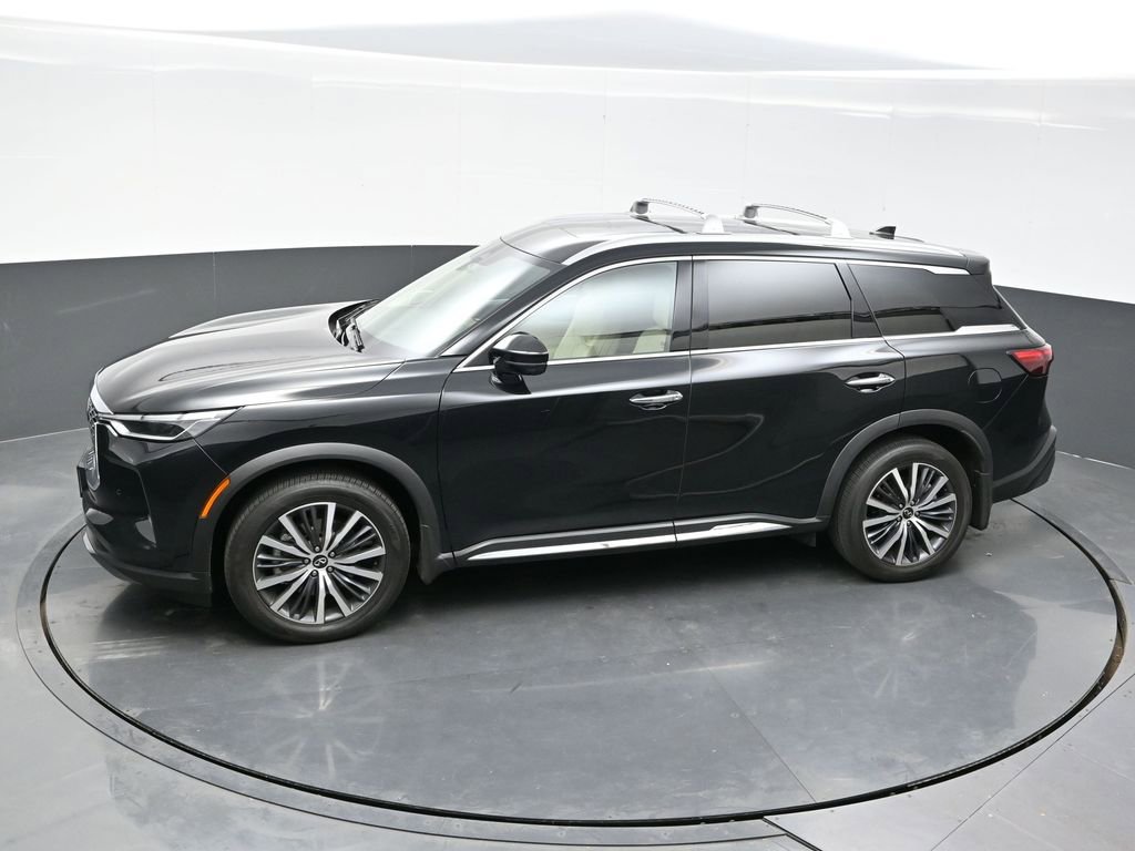 Used 2025 INFINITI QX60 Sensory image 40