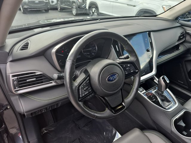 Used 2025 Subaru Outback Onyx Edition AWD/4WD image 12
