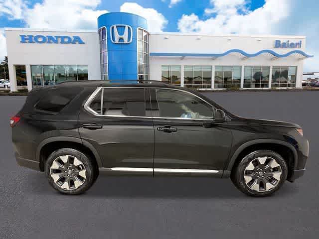 Used 2026 Honda Pilot Touring image 8