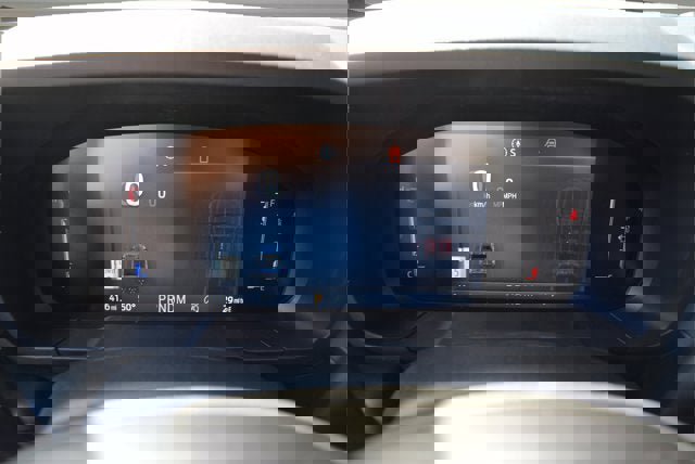 New 2025 Ford Maverick Lobo image 8