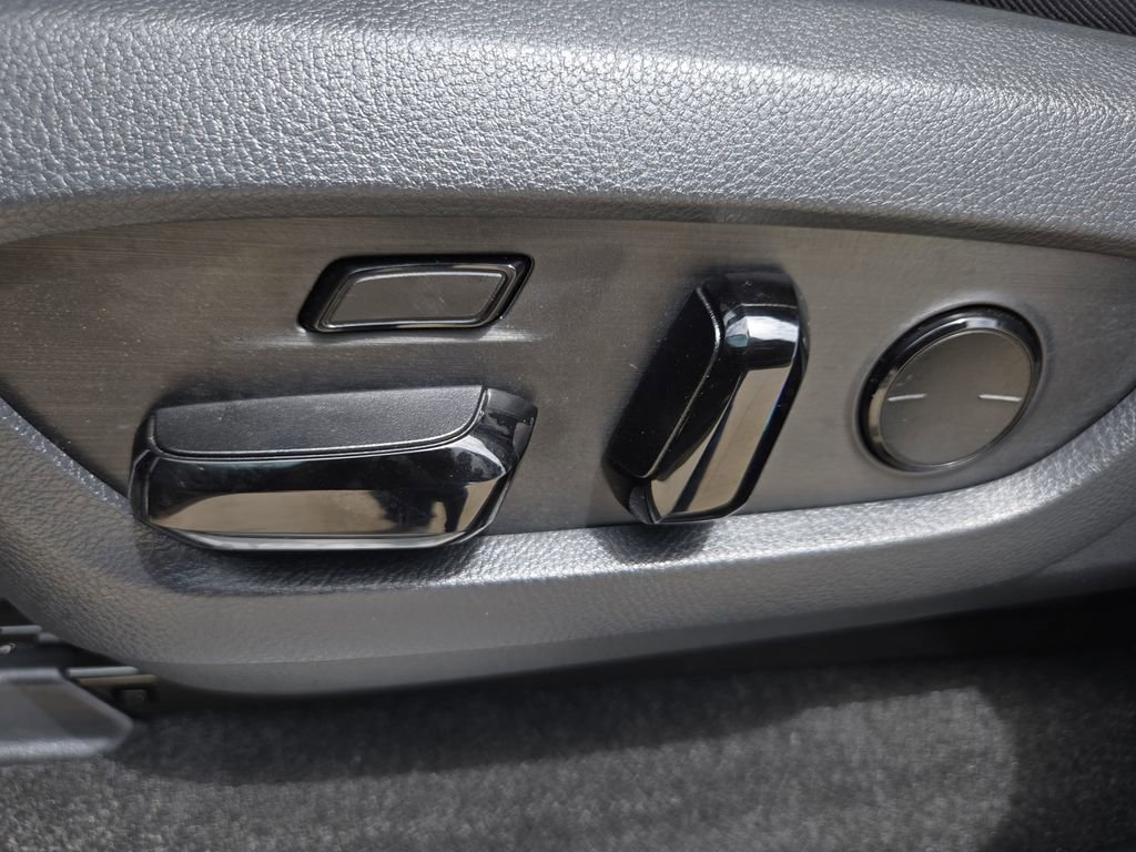 Used 2024 Lexus GX 550 image 27