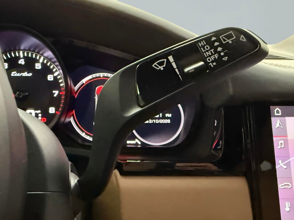 Used 2019 Porsche Cayenne Turbo image 15